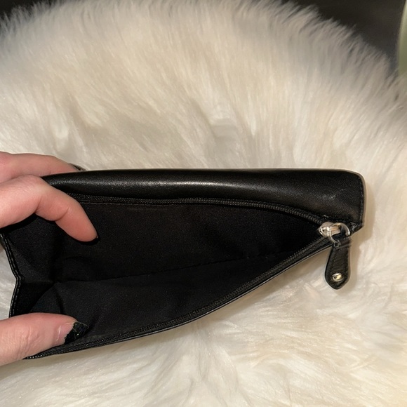 Coach Alexandra Slim Envelope Wallet Black Leather w Signature CC Silver Clasp - Picture 6 of 10